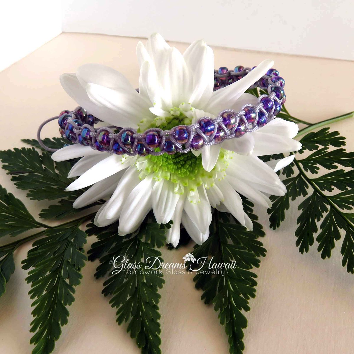 GlassHawaii's tweet image. glassdreamshawaii.etsy.com/listing/827439… Adjustable Stack Bracelet #handmade #friendshipbracelet #stackable #adjustable #heartcharm #giftideas