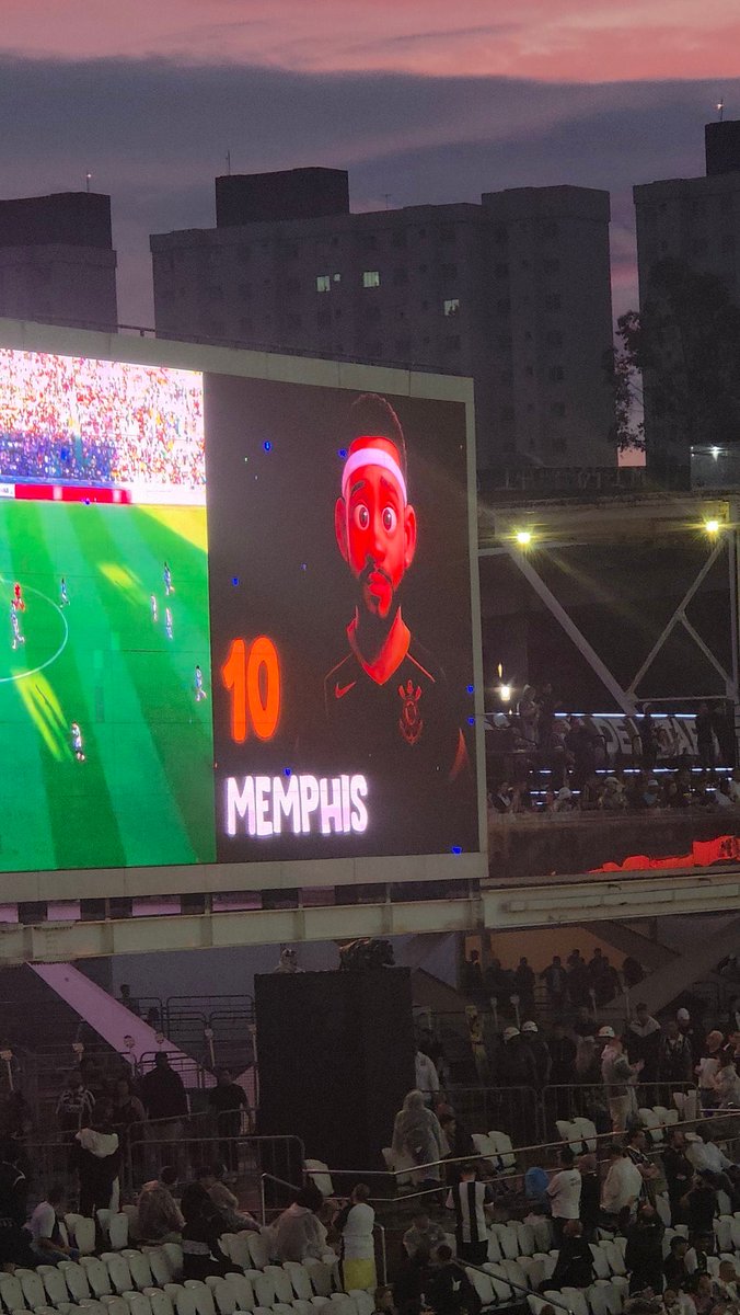 futebol_info's tweet image. A escalação do Corinthians no telão da Neo Química Arena.

📸 @Vessoni