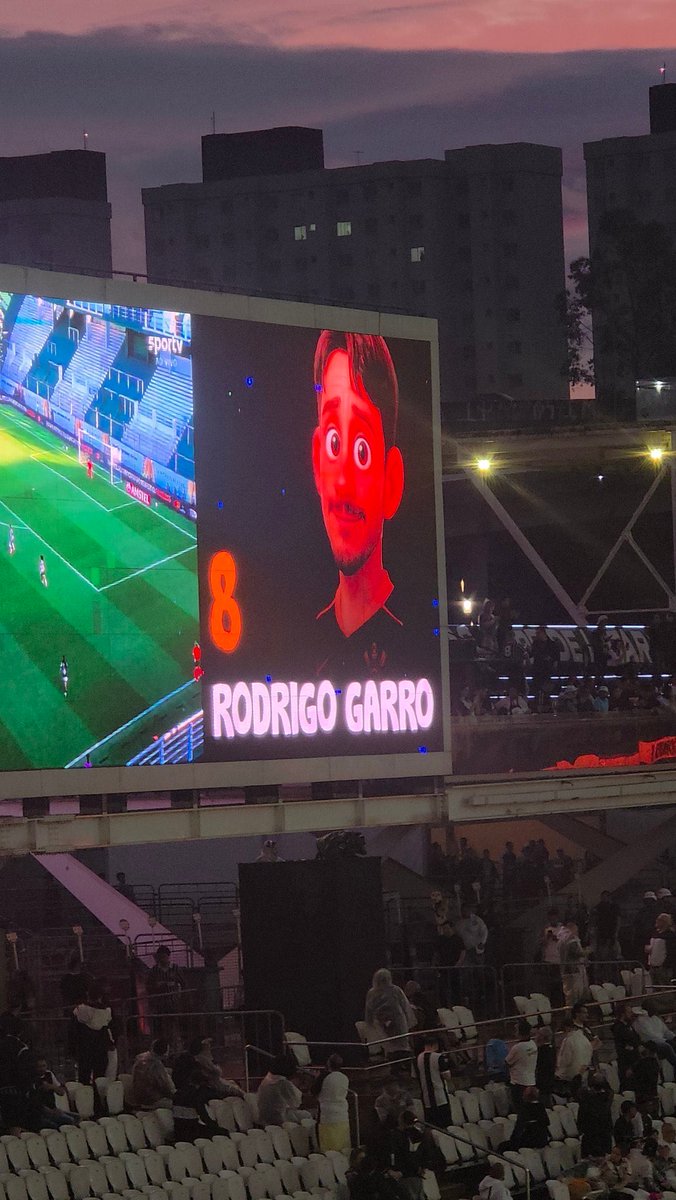 futebol_info's tweet image. A escalação do Corinthians no telão da Neo Química Arena.

📸 @Vessoni