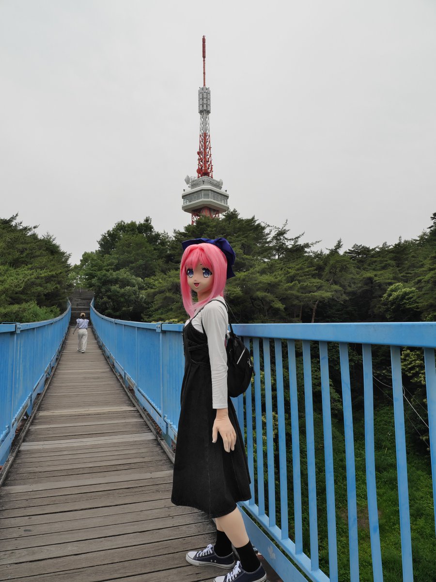 ひろこです(´◡` )♩ HL】EDGE CUT CROPPED SHIRT｜CONVERSE TOKYO (コンバース