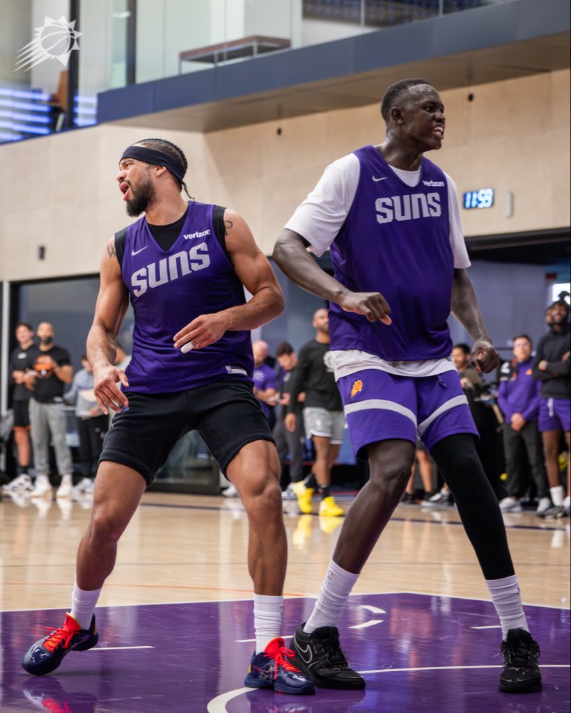 Weekend work. 

📍 @verizon 5G Performance Center 