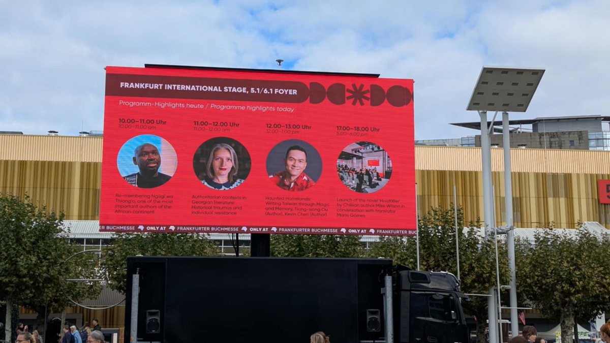 kevinchen9's tweet image. Book Fair 
Frankfurt
All done! I am soooooo tired.