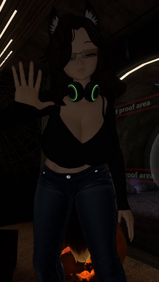 fredemitch's tweet image. So I would like your thoughts on this. A friend of mine is working on a new model. I personally love what’s been done to her so far, but would like to have other’s opinion on it. I’ll try to take more pics to show off more next week. Have a good weekend!!! 💚😊🍻💚