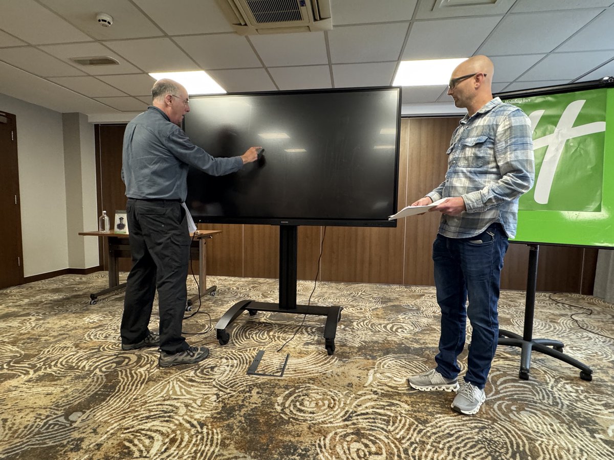 Next up was <a href="/boiry62128/">Jim Smithson</a> speaking about French and British innovation and learning. 
<a href="/PeterHart1915/">Peter Hart</a> and <a href="/wampasmudge/">Warren Smith</a> made a good double act on Hubert Rees at 1st Ypres. (So good that I parted with £££ for a book!)
Mapping could have been a little clearer… 😂