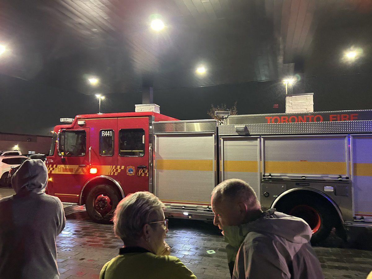 Well yesterday was hella eventful haha Nothing beats standing in the rain in yiur pants outside your hotel at migdnigbt

🐎 ⚔️ 🚒 
<a href="/TheSwede__/">Alvin (Archie)</a> <a href="/MathWufky/">Math Wufky</a>