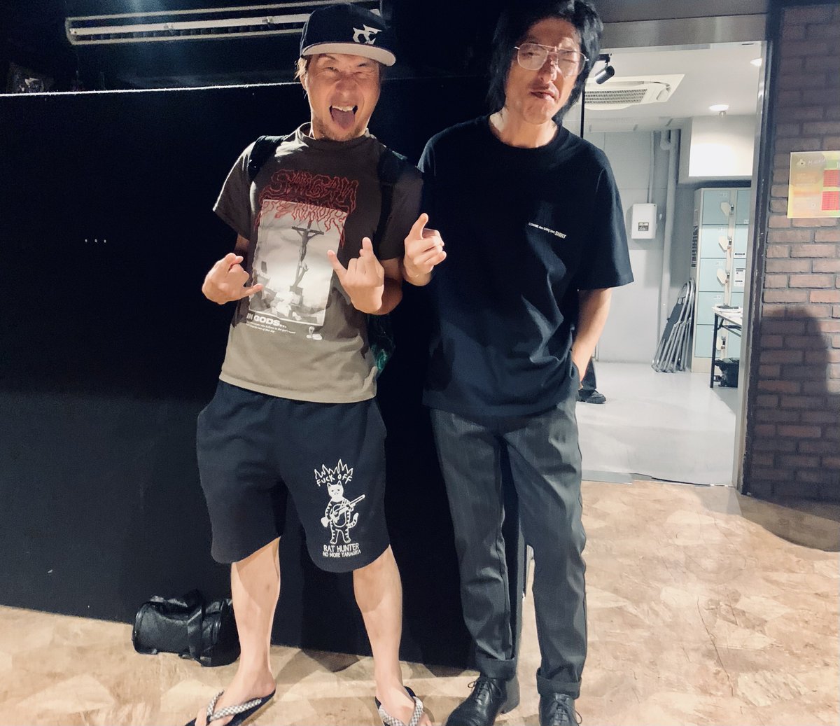 14_BLOCKS_VC's tweet image. - 昨晩のオフコート-
バンドの話でいつも盛り上がるティックさんと⚡️
ニッポンアンダーグラウンドすよ😎