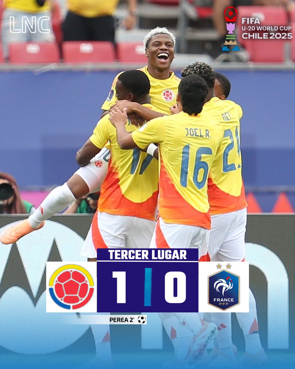 🇨🇴 ¡COLOMBIA TERCERO DEL MUNDIAL SUB-20! 🥉

La Tricolor venció 1-0 a Francia con gol de Óscar Perea y se quedó con el podio en Chile 2025.
Es la segunda vez que Colombia logra este lugar: la primera fue en 2003 ante Argentina.

💛💙❤️ Orgullo total.

#U20WC