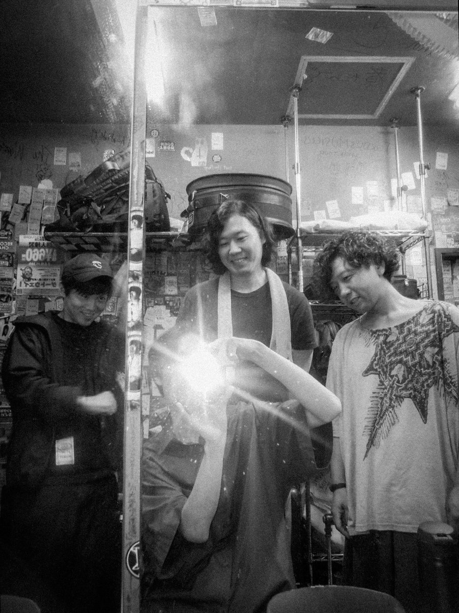 [モクジのもくじvol,5]
開催まで26日‼️

2025/11/14(金)
新宿SACT! <a href="/shinjuku_sact/">新宿SACT!</a> 

-出演-

MOQJI
ニューマッセⅡ
THURSDAY'S YOUTH 

開場18:30 開演19:00
入場3,500YEN+オーダー

📩予約⏬
moqji162743@gmail.com