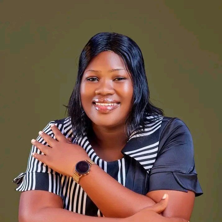 FunmiFash5's tweet image. #NewProfilePic