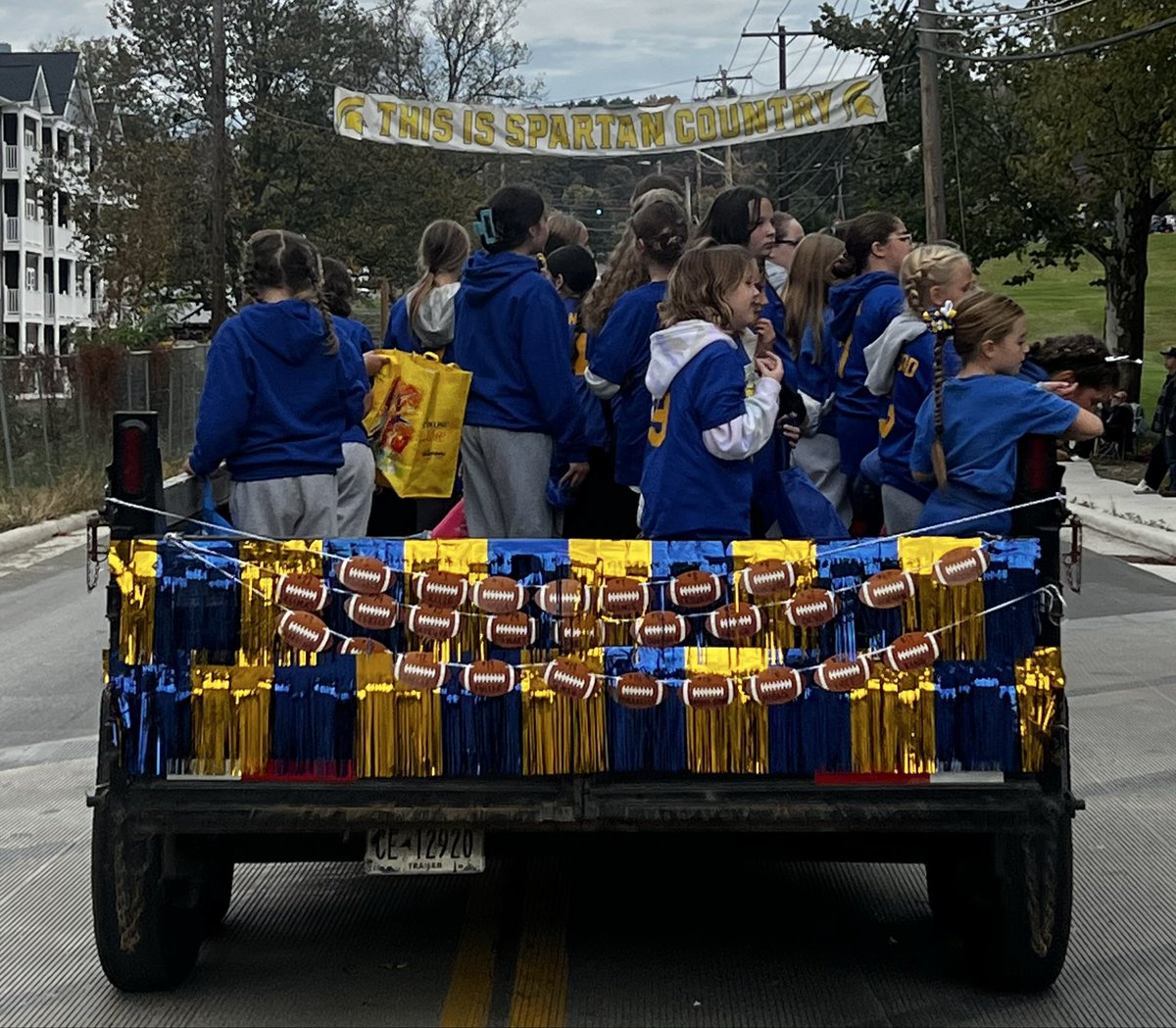 Maine-Endwell Girls Varsity Flag Football (@mevarsityflag) on Twitter photo 