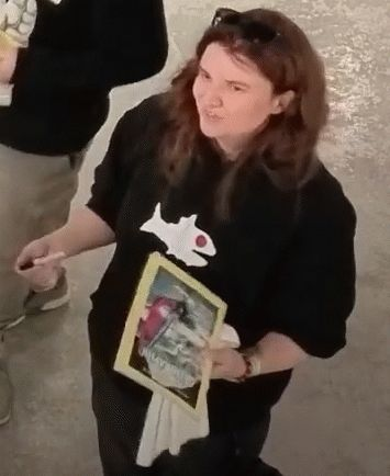 JontentG's tweet image. No wonder why shes always hates on me shes ugly asf and past 40 she wont have kids. AB i pity you. let me know if i can hook you up with my boy sammy hes retarded #fishtanklive