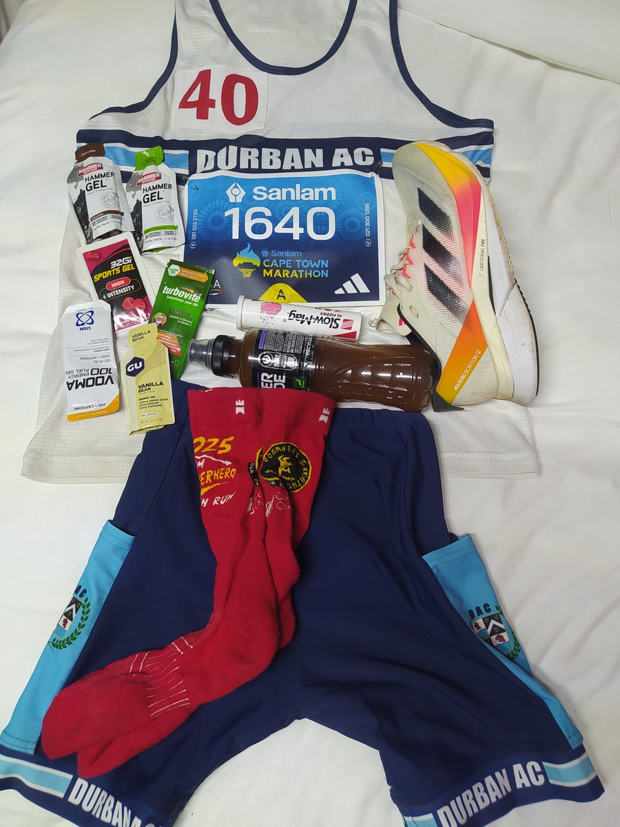 MajesticMvelase's tweet image. Read or not, we here to do history #Azikhale #Gijima_SA #DurbanAC #SCTM #SanlamCapeTownMarathon