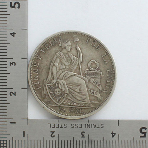 1ソル銀貨等おまとめ 1890年 1907年 1908年 1902年 ペルー 1ソル銀貨等おまとめ 1890年 1907年 1908年 1902年 ペルー 1