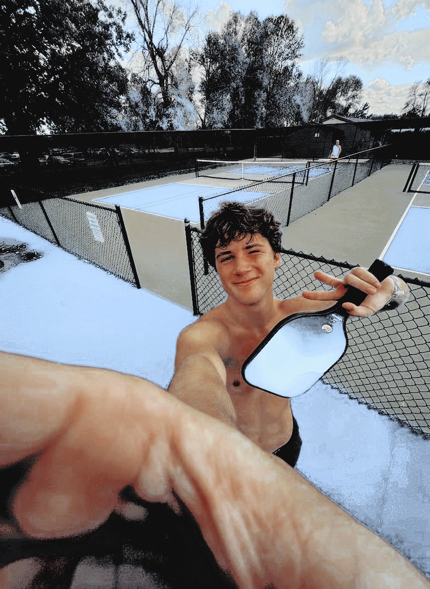 puckedblessings's tweet image. ⠀⠀ 
an   original   character   crafted   for 
the  university verse.  
born from the mind of writer #harveyverse
to be enjoyed by all.  
crossovers are  welcome  and  encouraged   .ᐟ

⠀⠀     𝐓𝐑𝐈𝐏𝐏 𝐁𝐑𝐎𝐎𝐊𝐒 𝐁𝐎𝐖𝐄𝐍 
                   aka 𝐃𝐎𝐔𝐁𝐋𝐄 𝐁
⠀⠀