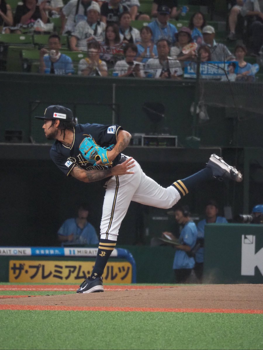 rin95rin6's tweet image. エスピのインスタかわいいね
来年また笑顔であいましょね〜🐮💕
今季もフルでローテ回ってくれて感謝感謝
怪我早く治してね…！！

去年宮城くんが来年も一緒に頑張ろうと声をかけてくれたりして2年契約してくれたのは嬉しかったな。
来年たくさんエスピのヒロイン聞けますように✨
#Espy