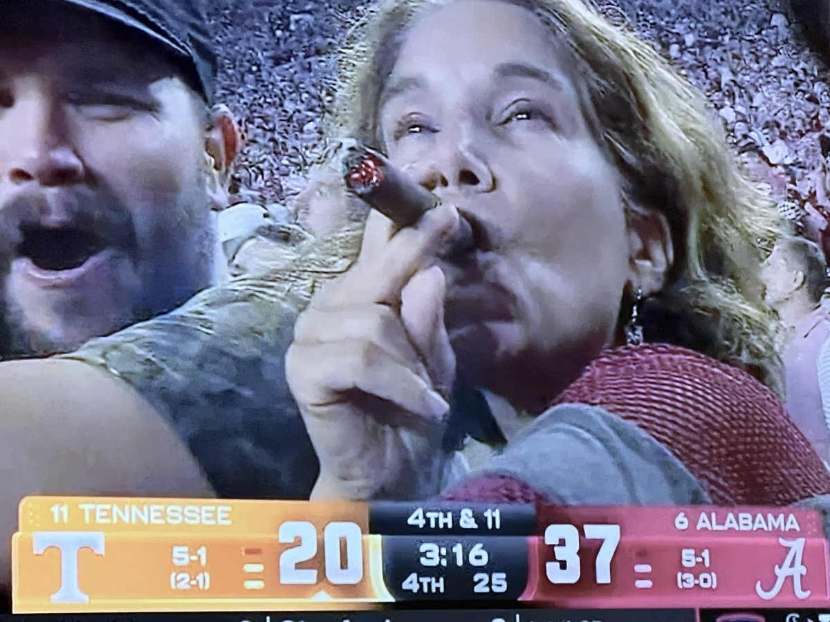 TimReidReporter's tweet image. ROLL TIDE ROLL LIGHT UP THE CIGARS IN T TOWN!!!! Beat Tennessee AGAIN