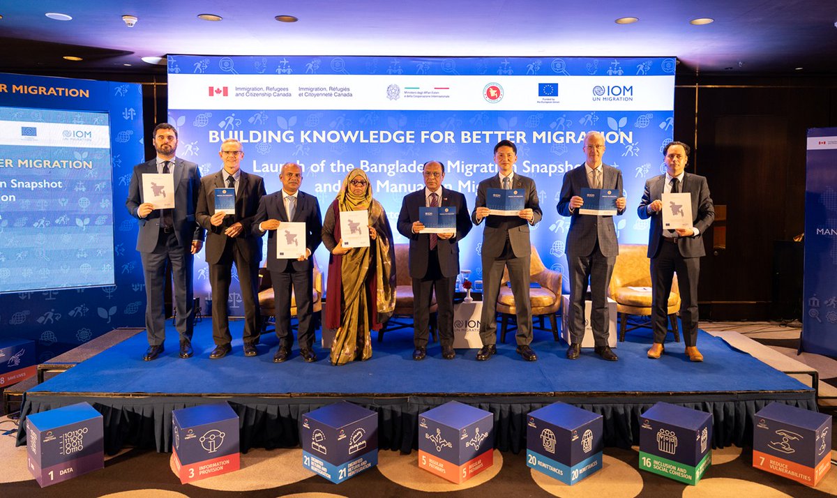 CanHCBangladesh's tweet image. 🇨🇦 joins 🇧🇩, 🇮🇹 , 🇪🇺 &amp;amp; IOM in launching the Manual on Migration &amp;amp; Migration Snapshot Report, key tools to advance data-driven, safe, and well-governed migration in 🇧🇩 Bangladesh.

#Migration #IRCC #IOM #CanadaInBangladesh