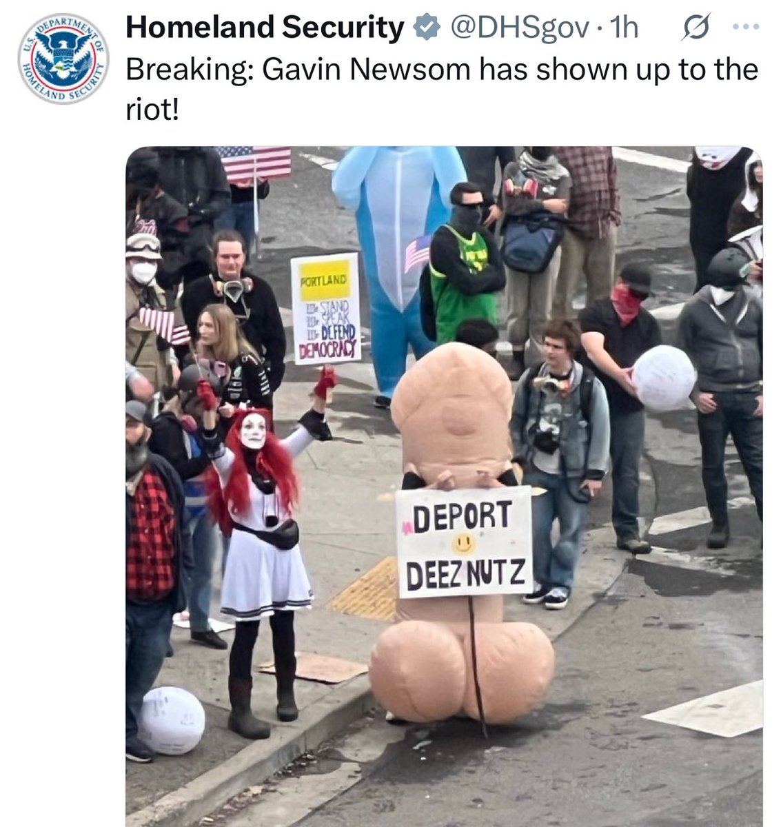 DHS just posted this 🤣🤣🤣