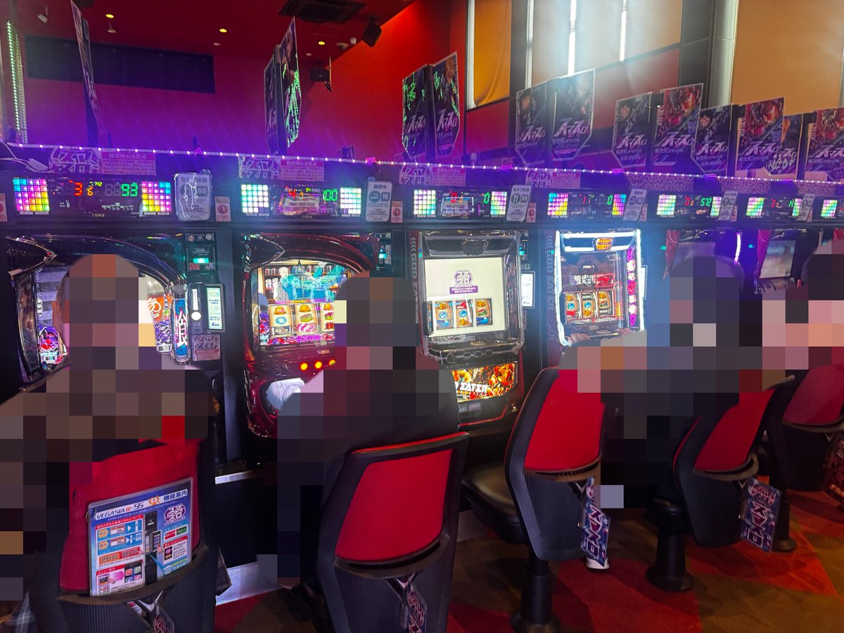 お昼の店内状況です🍴🌞

北斗の稼働がよく、盛り上がってます🔥
ゴッドイーター＆東京喰種の人気スマスロもいい感じ！

あと全体的にモンキーターンも悪くないと思う🤔

ではお昼に行ってきます‼️with珍留

#ガイア清水堀込
#PR