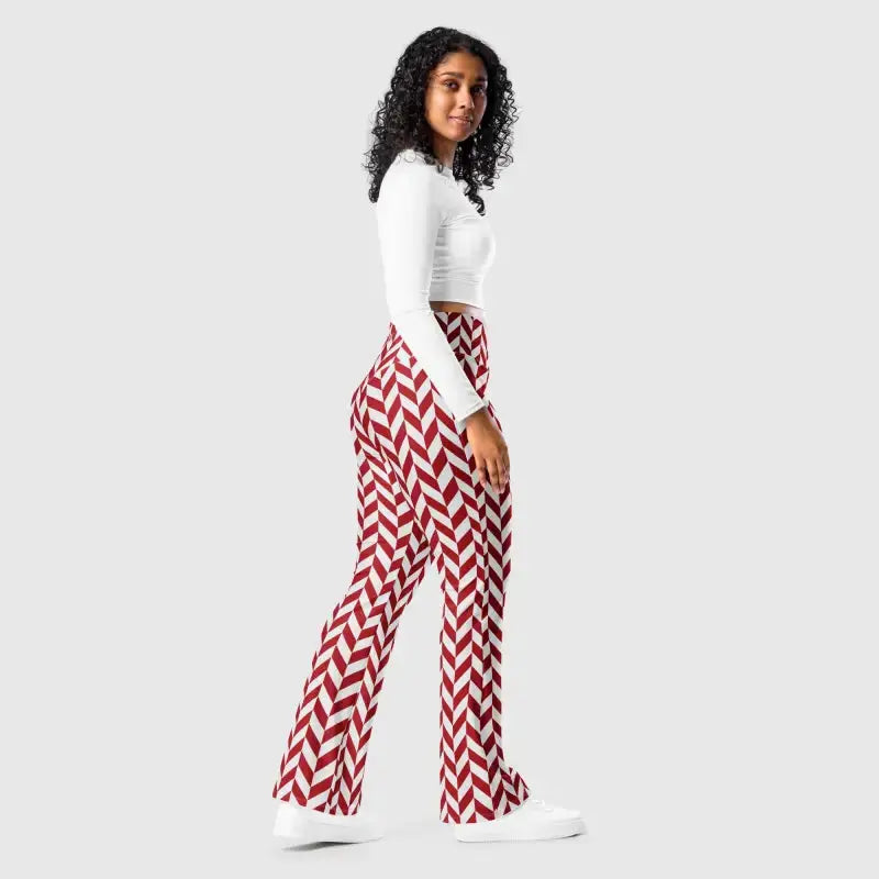 RWletschat's tweet image. Slide into retro vibes with our Bell Bottom Leggings! Perfectly flared to turn heads and keep your look fresh. Rock that vintage feel effortlessly. #RetroStyle #BellBottomLeggings #ReviveWear revivewear.com.au/products/bell-…