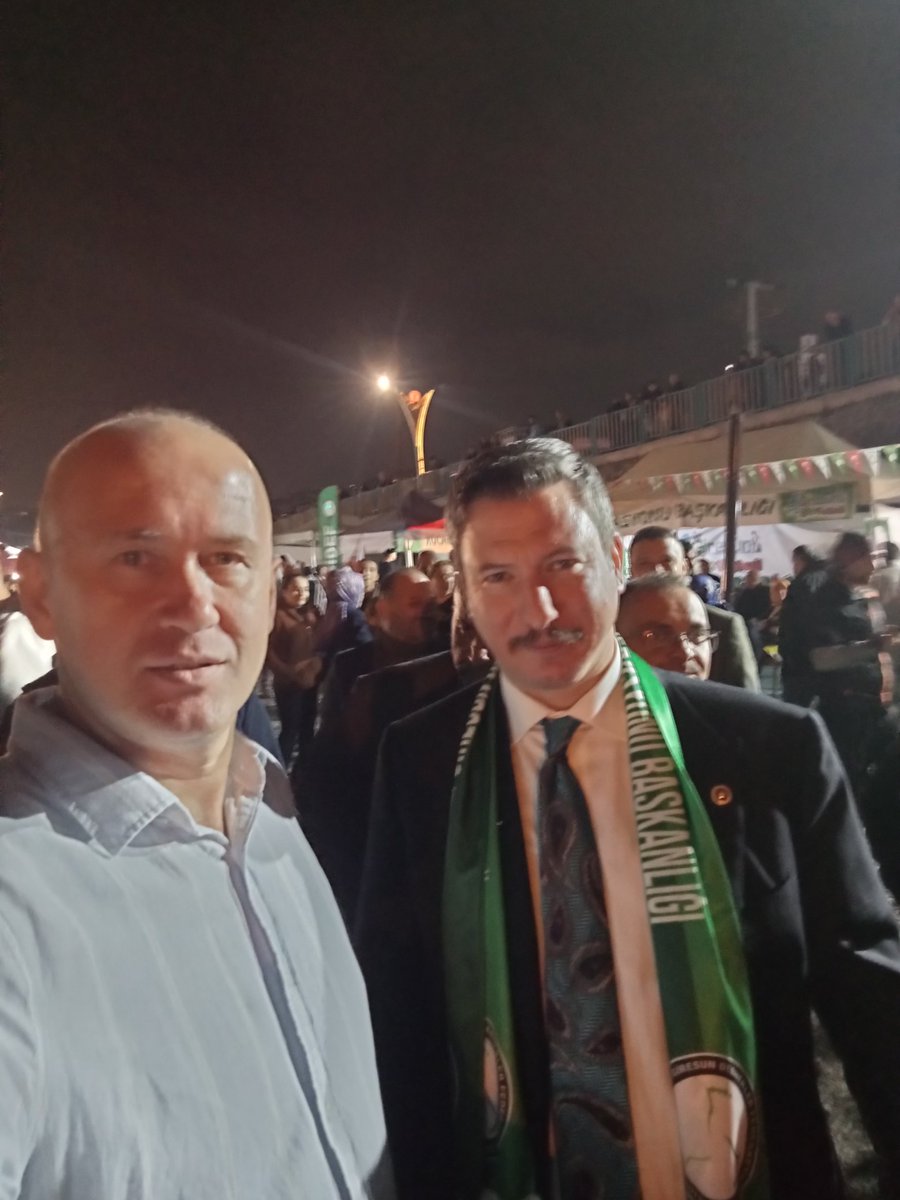 Bugün MHP Divan üyesi Giresun Milletvekilimiz Sayın Ertuğrul Gazi Konal ile Staj Ve Çıraklık mağduriyetinin çözüm aşamasında istişaremiz oldu.Bize her yerde yardımcı olmaya çalışıyor. Kendisine verdiği destekten ötürü minnettarız.
<a href="/MHP_Bilgi/">MHP</a>
<a href="/erkanakcay45/">Erkan Akçay</a>
<a href="/UlviYonter/">Dr.İzzet Ulvi YÖNTER</a>