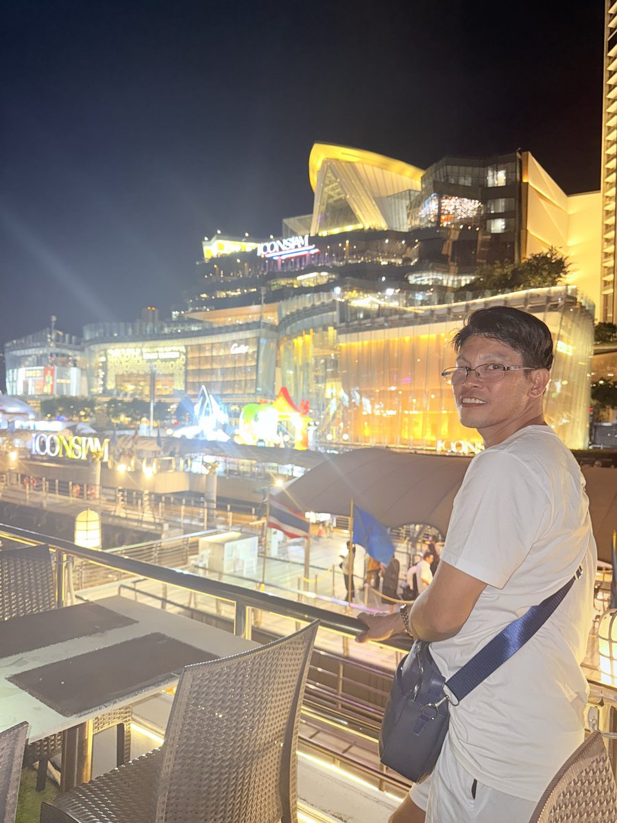 sembryz's tweet photo. 🇹🇭🇹🇭🇹🇭🇹🇭🇹🇭#Thailand https://t.co/HoX3f1xyyY