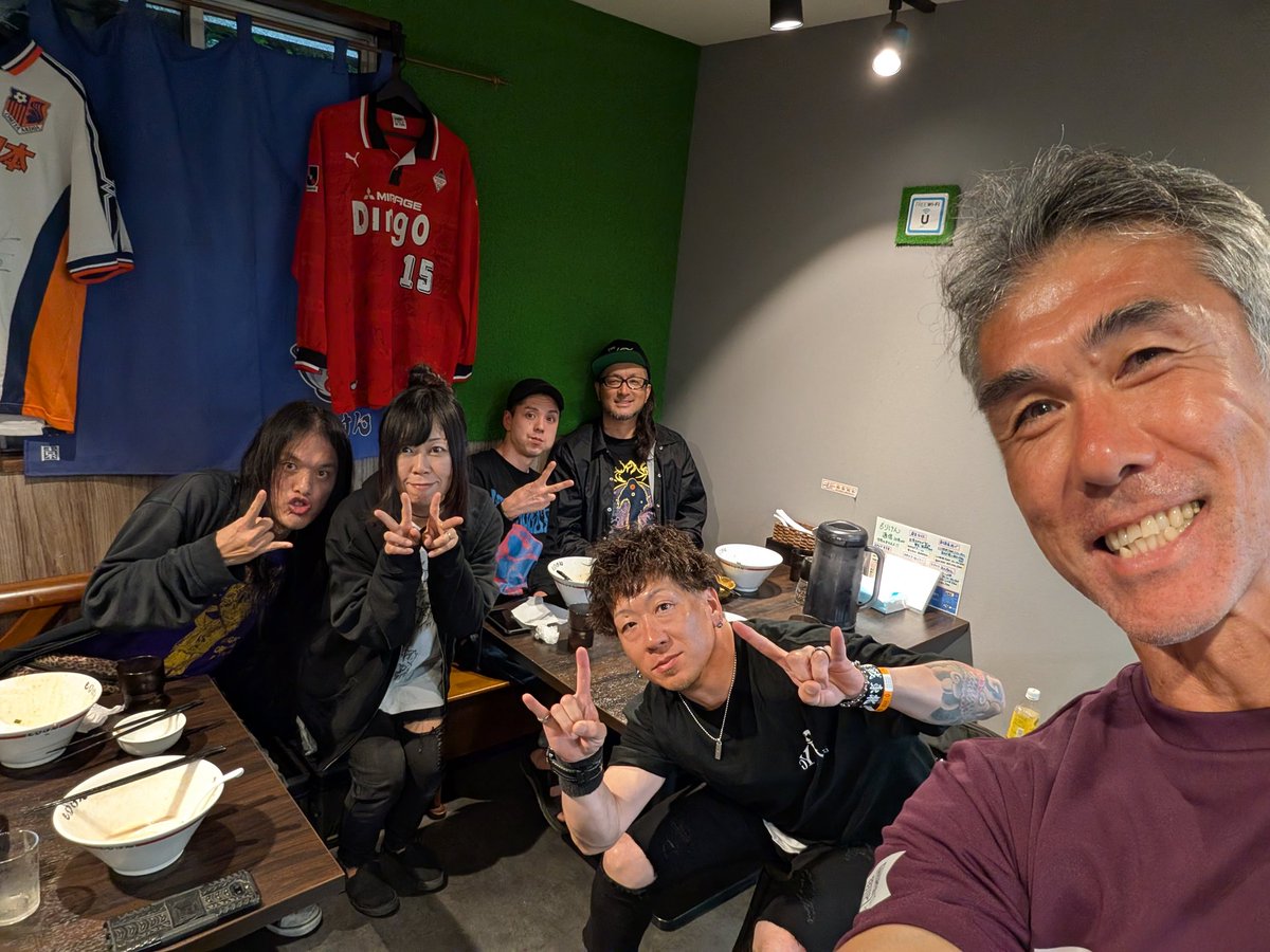 昨日は、山梨を拠点として活動されているGOAT
x.com/goatkofu?t=-aZ…
さんが宮原のライブハウス
#ヒソミネ
でのライブ前に盛田軒に来てくれました！！
ありがとうございます！
#盛田軒
#GOAT 
#山梨愛
#とり担担
#台湾まぜそば