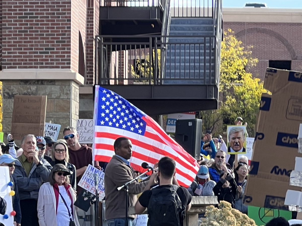 goodlifecp's tweet photo. @sallymauk @gtconway3d @mtpublicradio Hey Sally! 8,000-10,000 estimated here in Fort Collins https://t.co/gzdpOHihp4