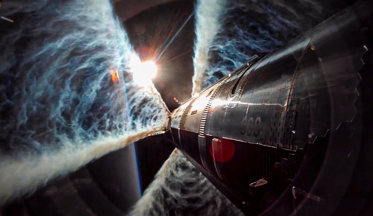 PallottaPedro's tweet image. PRECISANDO DE UM WALLPAPER NOVO?!
Não tem problema, pois a SpaceX soltou várias imagens do Starship 38 no espaço durante a sua 11° missão que vão deixar a sua área de trabalho muito mais bonita!