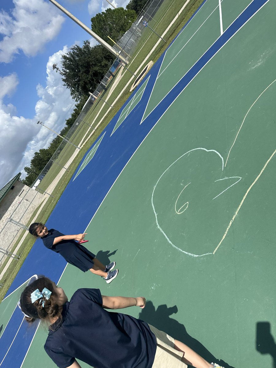 The Life of a Teacher:

🤘🏼Shout out to the 1st grader relating our digraphs phonics lesson to classic rock!🎸 

🎀All pink everything for October and the ever growing wall of handmade love!💗 

💻 40 updates and restarts later! 

6️⃣7️⃣ The 6-7 trend has taken over!