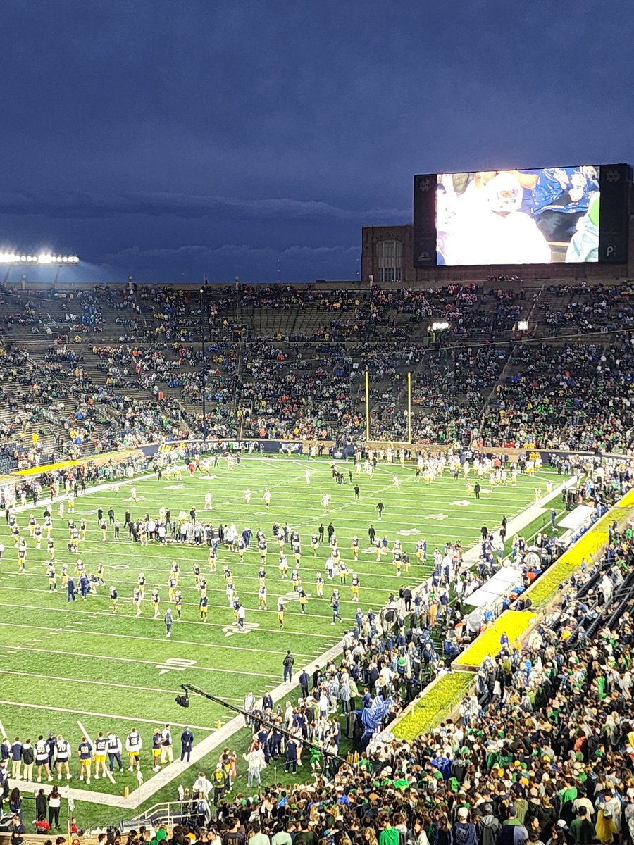 #NotreDame #BeatUSC #GoIrish 🍀