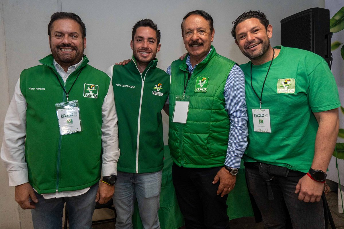 Hoy en la Asamblea estatal del <a href="/partidoverdemex/">Partido Verde</a> con nuestro líder <a href="/pepecouttolenc/">Pepe Couttolenc</a>, el diputado federal <a href="/joseluisduran/">Joseluis Duran gomez</a> y el regidor <a href="/antoniofonseca/">antonio cesar alves fonseca peixoto</a>