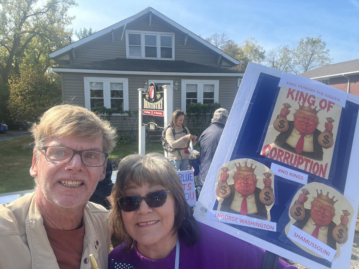 1313Becky's tweet photo. @jimmykimmel @JimmyKimmelLive 
Jimmy asked his audience to include these descriptions and titles on our signs. No Kings event in Albany, NY. Democracy at work. We love America. https://t.co/kkio1XerBQ