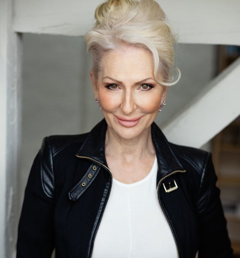 gutzimog #TeamVfB (@gutzimog) on Twitter photo Was Spachtelmasse so alles ausmacht ... 🤷       #PromiBB Was Spachtelmasse so alles ausmacht ... 🤷       #PromiBB