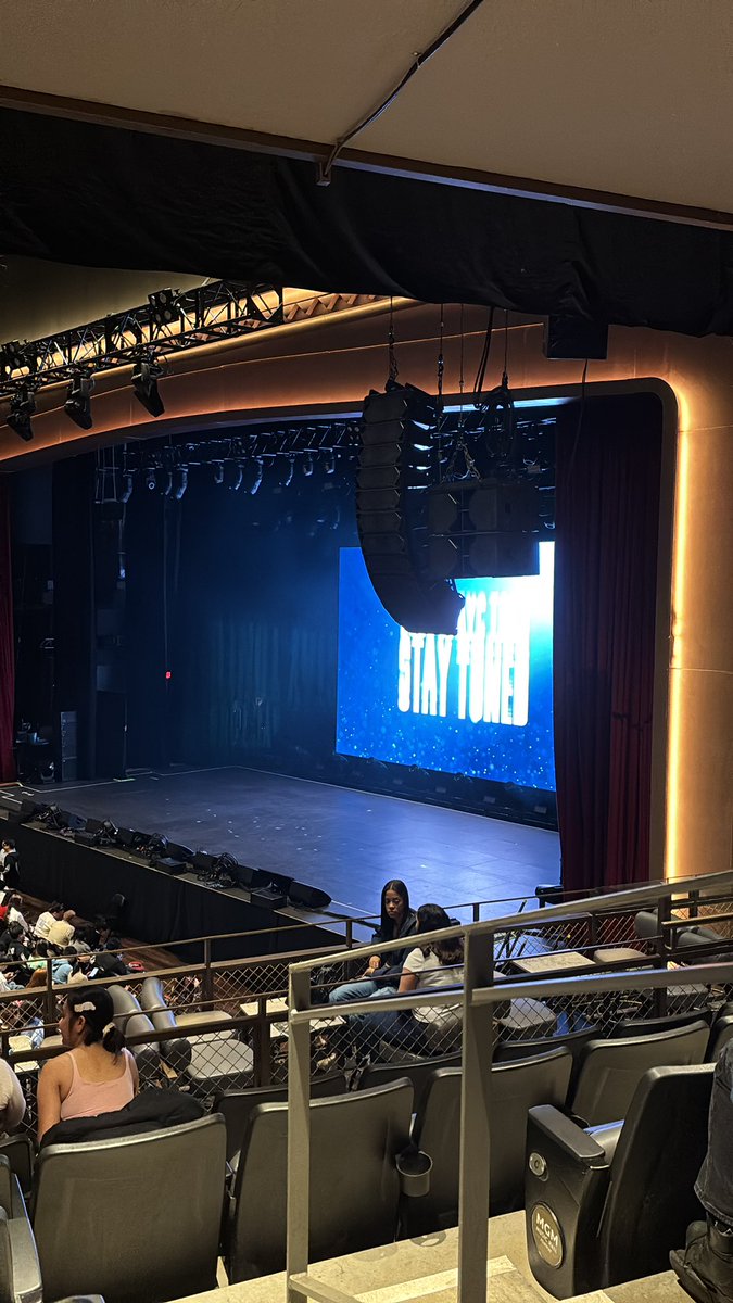 stayc girls it’s going down!