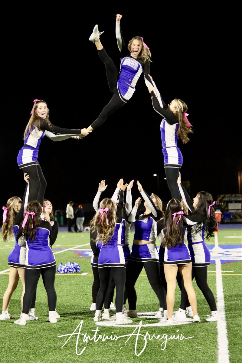 AAphotography70's tweet image. Proud to represent Coginchaug High school with heart, hustle, and unity.
#CheerSquad #Teamwork #SpiritStrong #GoBlueDevils #cheer #cheerleader #cheerleaders #cheerleaders #porristas  #cheerleadergirl