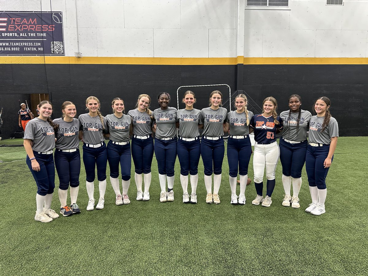We headed to the Bud Dome and had a great turnout of college coaches at such a short notice. Thanks to all of you who came out to our workout this afternoon!

<a href="/topgunfastpitch/">Top Gun Fastpitch</a> <a href="/TGASciara/">Top Gun National 16</a> <a href="/TGA_Turner/">Top Gun National 18U</a>