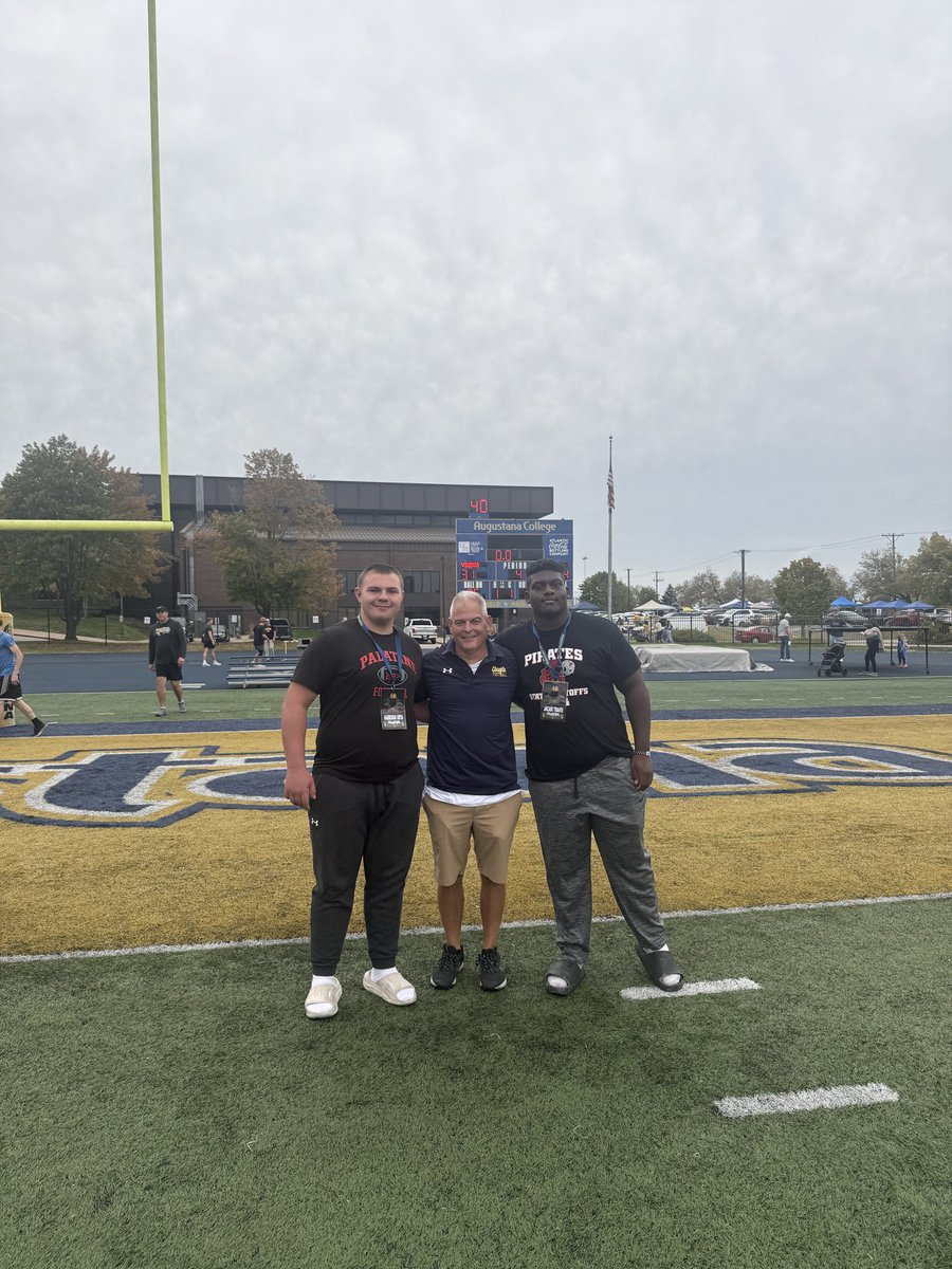 I had a great gameday visit today. Thank you <a href="/AugieILfootball/">Augustana Football</a> and <a href="/Coachragone/">David Ragone</a> for the invite and congratulations on a fantastic win against Carroll.   

<a href="/EDGYTIM/">Timothy “EDGYTIM” OHalloran</a> <a href="/OLMafia/">OL MAFIA</a> <a href="/PHS_Football/">Palatine HS Football</a> <a href="/dailyherald/">Daily Herald</a> <a href="/PrepRedzoneIL/">Prep Redzone Illinois</a> <a href="/mrjaytravis/">Jacari Travis</a>