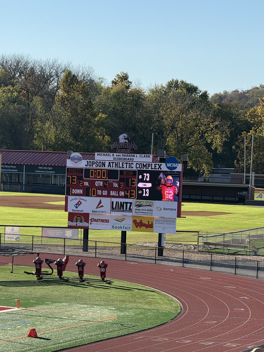 CoachMesser74's tweet image. Big thank you to all of the coaching staff @BH2OFootball for the amazing game day visit. Congratulations on the great W and to all of the hall of famers honored today! So glad we were able to be there when yall rung the bell!
