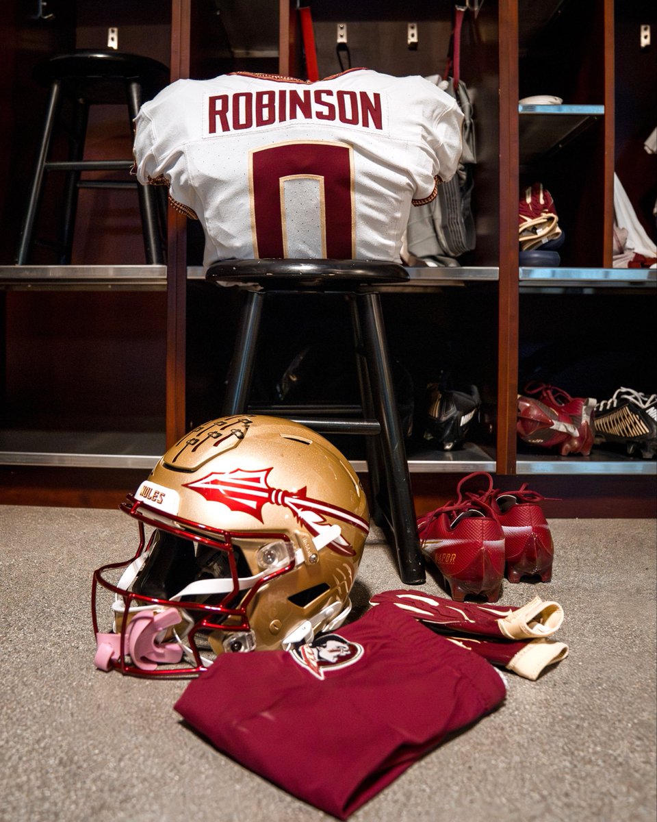 FSUFootball's tweet image. Gold
White
Garnet

10:30pm ET on @espn 

#NoleFamily | #KeepCLIMBing