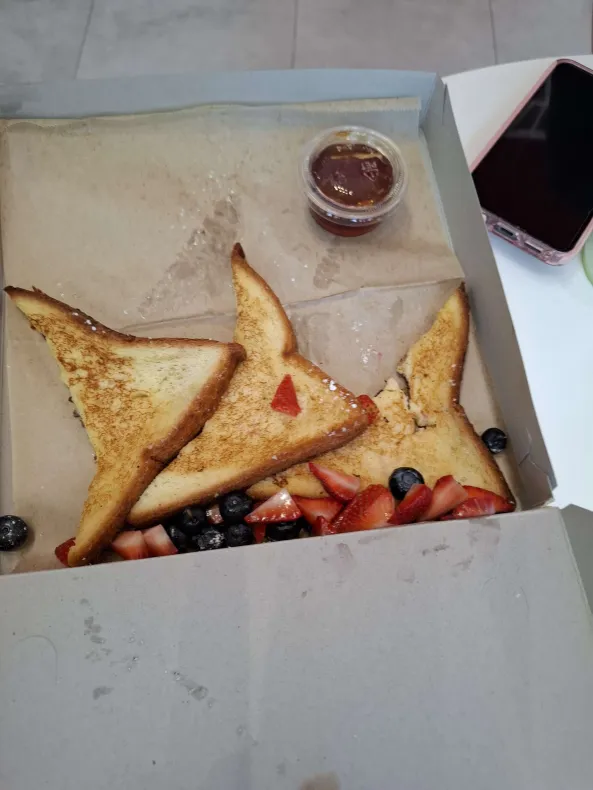 GoobyDooby tweet media