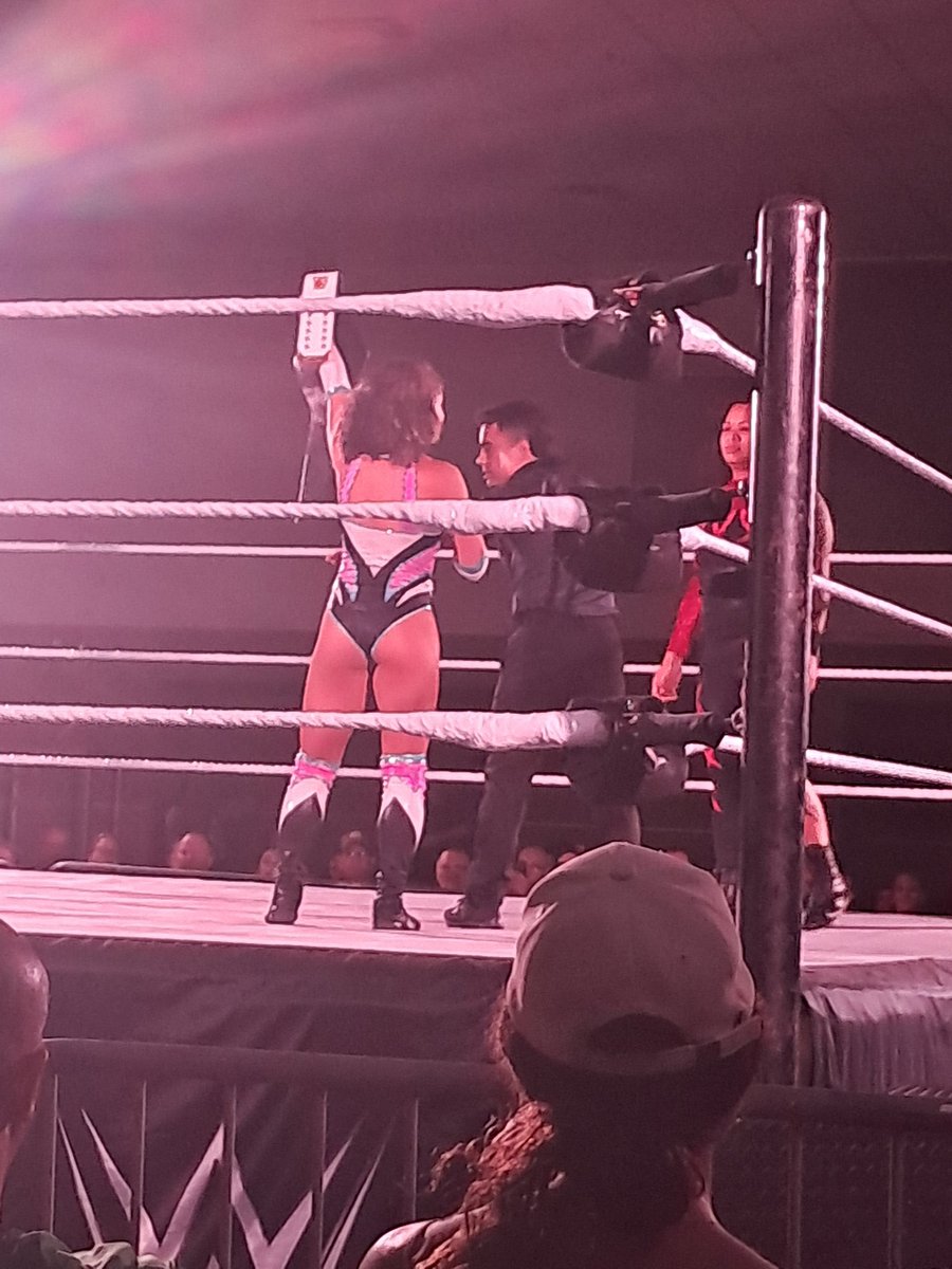 hopperdoug99's tweet photo. #NXTDadeCity @WWE @WWENXT https://t.co/T0MVSmvFOk