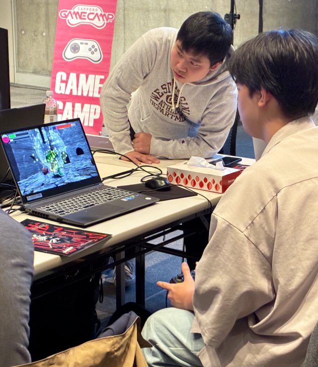SEGA_OFFICIAL's tweet image. 札幌がゲームでアツくなる3日間!
2日間で1本のゲームを制作する「Game Jam」では、初めて会ったメンバーとともに奮闘中🎮 『ぷよぷよ』のソースコードを活用して学ぶプログラミング講座では、小学生が真剣にゲームを制作しています。
「#SapporoGameCamp」開催中🎮