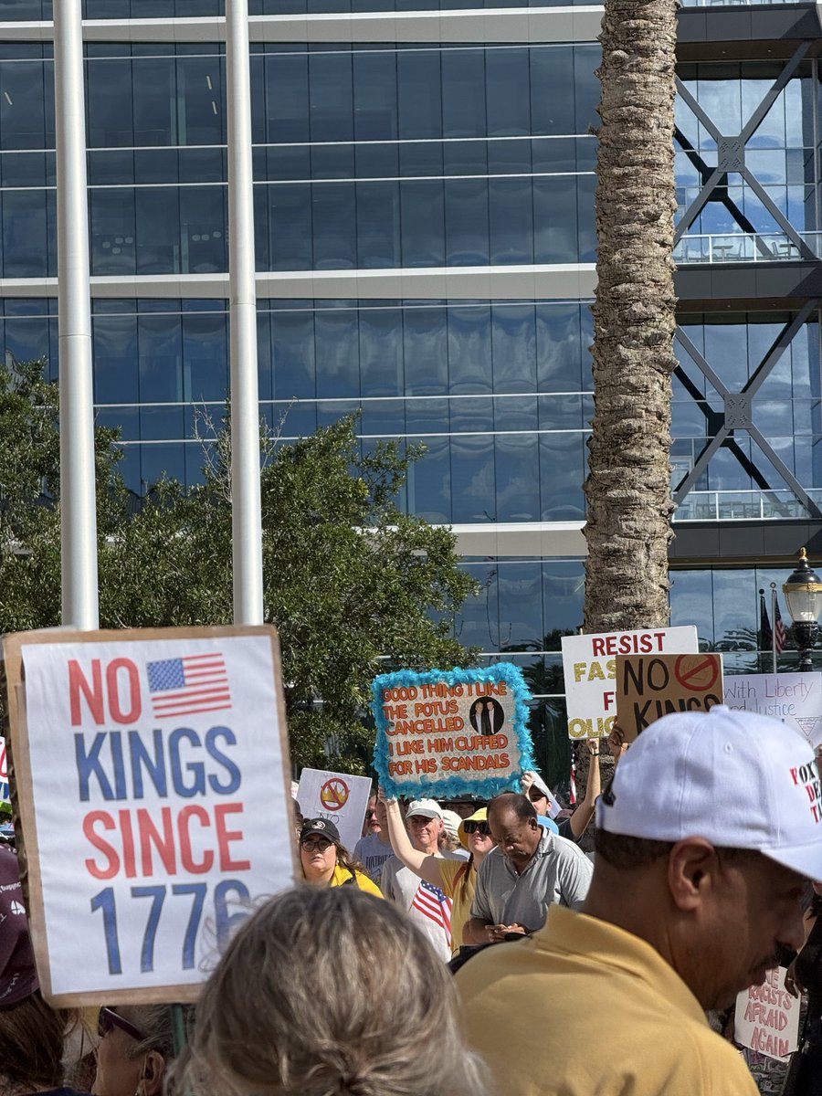 RayRayStingRay's tweet image. 🚫👑