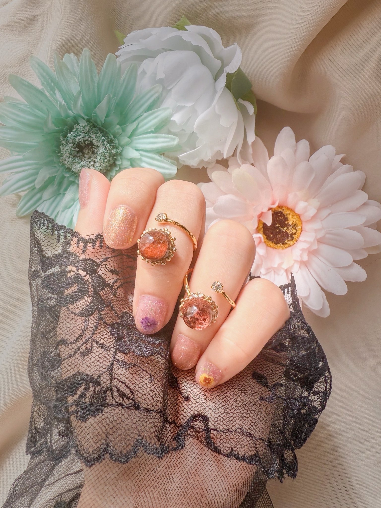 382-383 - Search / X