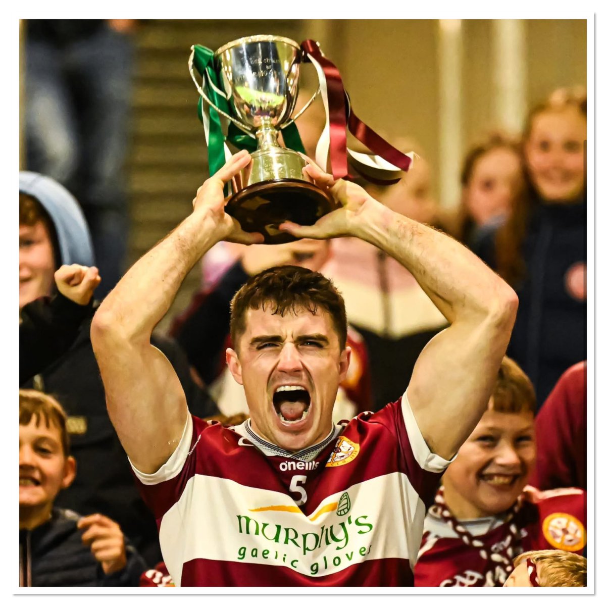 Massive congratulations to Clogher Eire Ogs and team captain Conor Shields!
What a fantastic performance from all 1–15 and the subs who came on — nights like this don’t come around too often, and you could really see how much it meant to everyone in the club.🙌🏻🇶🇦
