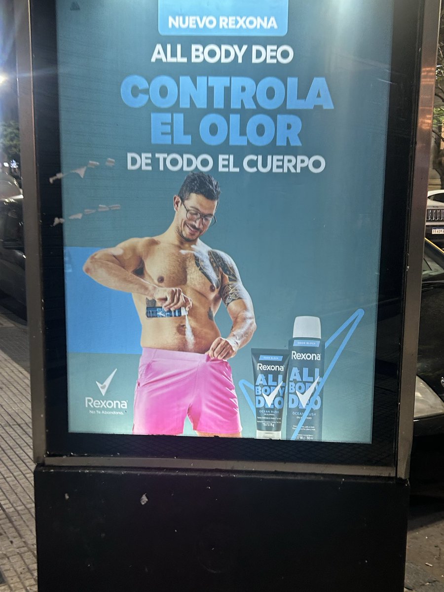 Pija q este verano huela a esta mierda se va de mi casa, ya saben!