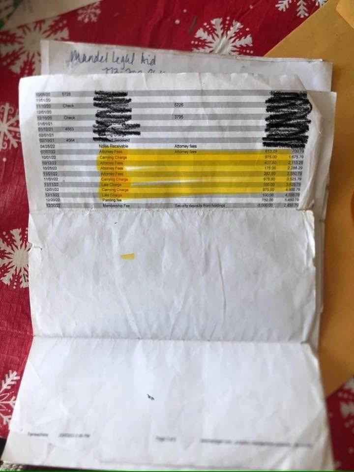 JustESkincare's tweet photo. Noble Square Cooperative property manager trying to hide cages a cheater. Story cant be shared to instagram. #CIA #FBI #DomesticViolence https://t.co/QZGPcRGmNz