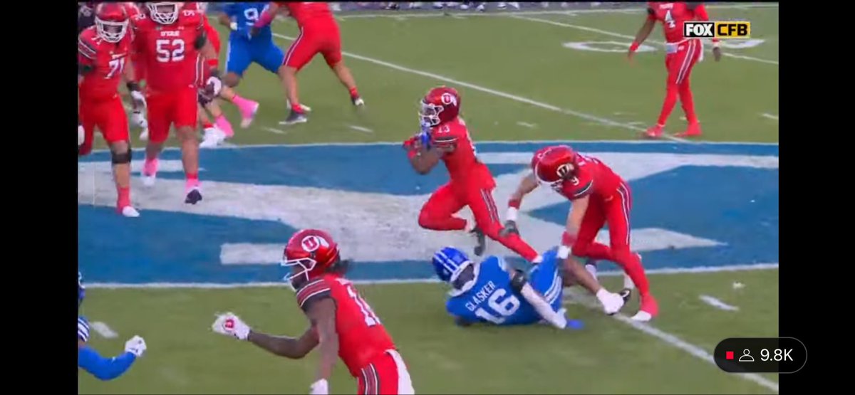 MrFrank1212's tweet image. Bum ass got putt on his bum ass