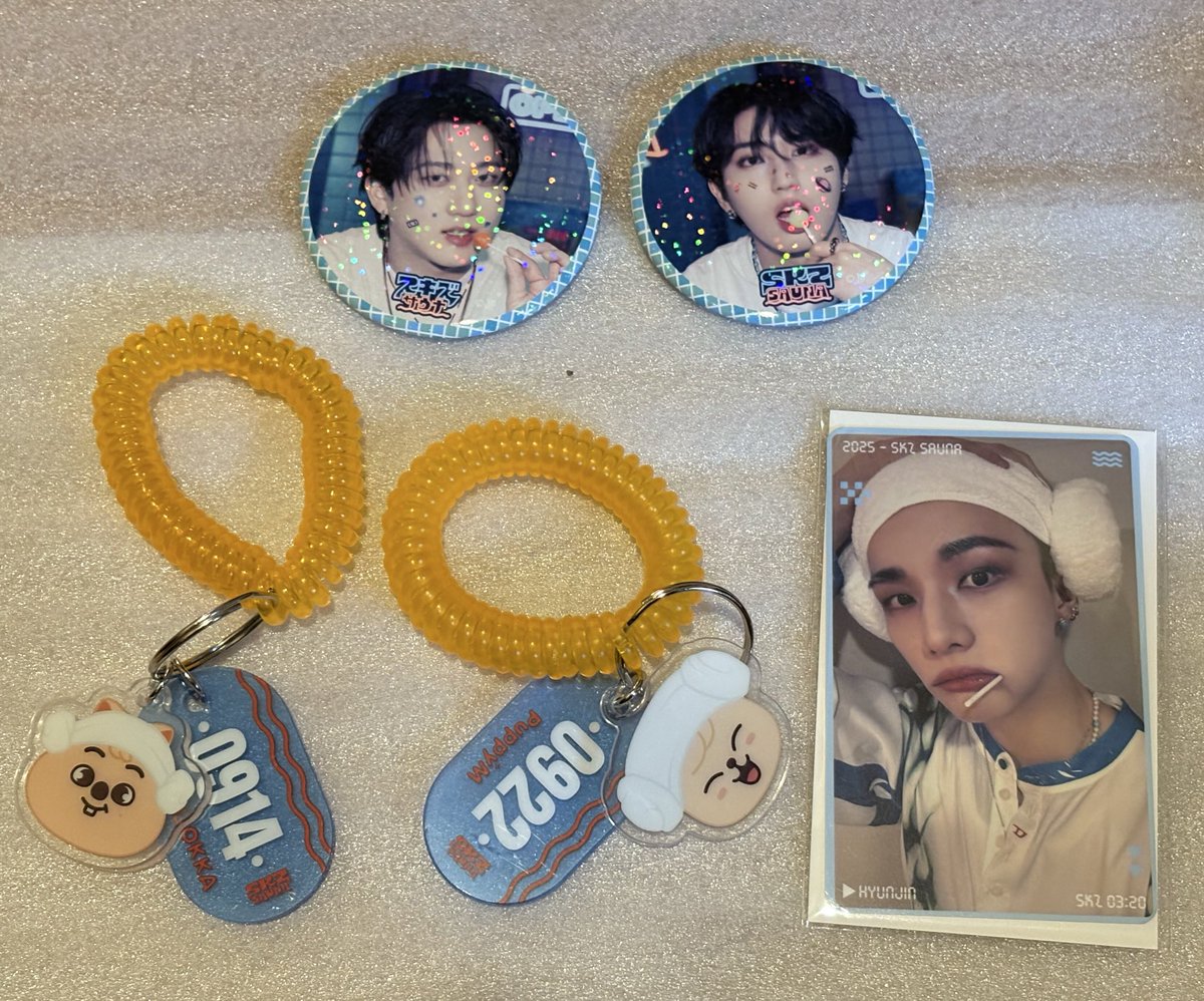 Stray Kids ポップアップ スキズ サウナ 交換希望

譲▷缶バッチ　チャンビン　ハン
キーリング　クウォッカ　パピム
特典トレカ　ヒョンジン

求▷全てFelix ポガリ

郵送、またはミューバンにて交換希望です。ご連絡お待ちしています。

#スキズ交換 #スキズサウナ　#StrayKids交換